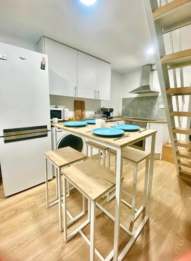 Duplex En El Centro De Madrid Apartment ภายนอก รูปภาพ